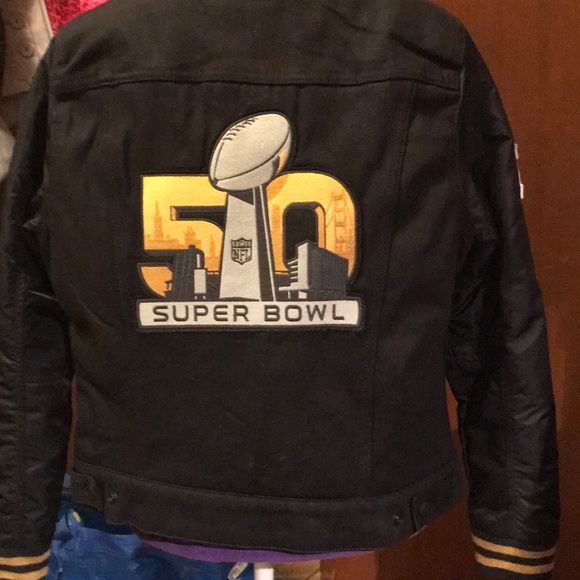 Jacket - Picture 2 of 8